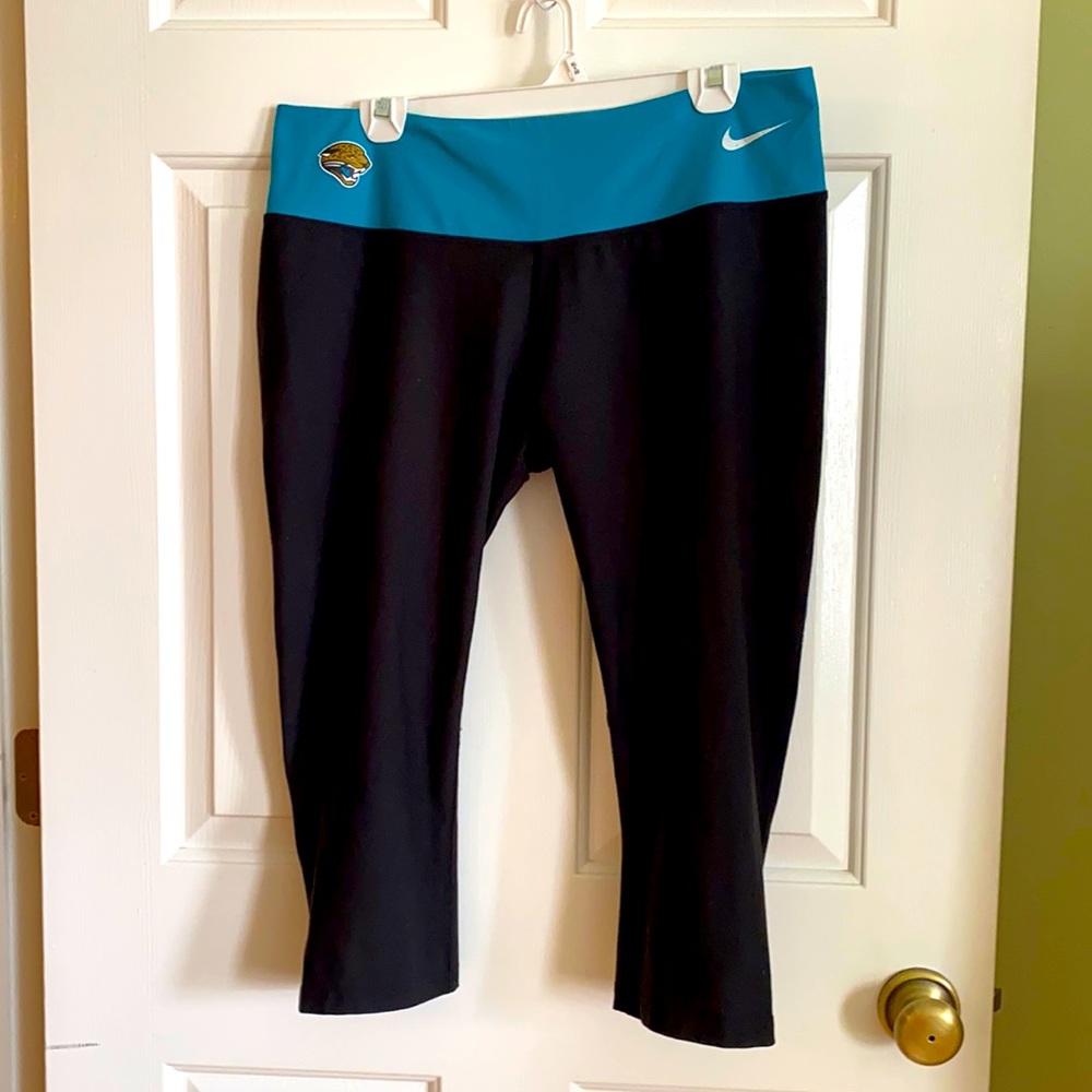 Jacksonville Jaguars cropped Nike leggings